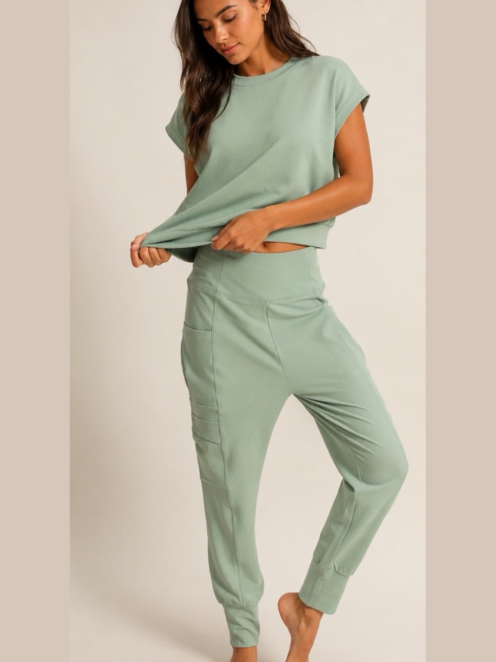 Double Zero Women’s Lightweight Sage Green Scuba Top w/ Jogger Pants